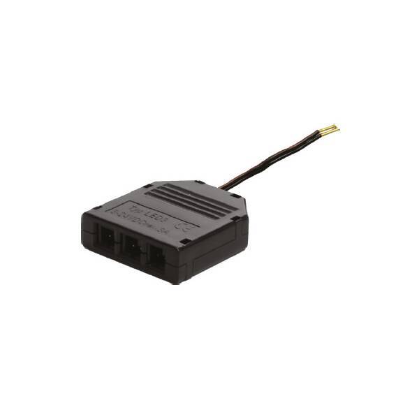 Блок распред. L806-PC, 12V/24V, 3А, для конн. L813 на 3 парал. подключ., с каб. 200 мм для источника пит. постоян. напряжения