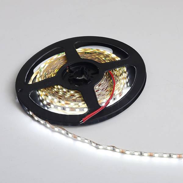 Лента светодиодная SMD2835, 120 LED/м, 9,6Вт/м, 12В, 900Лм./м 5000х5 мм, IP 20, 6000К (холодный белый) Лента светодиодная SMD2835, 120 LED/м, 9,6Вт/м, 12В, 900Лм./м 5000х5 мм, IP 20, 6000К (холодный белый)