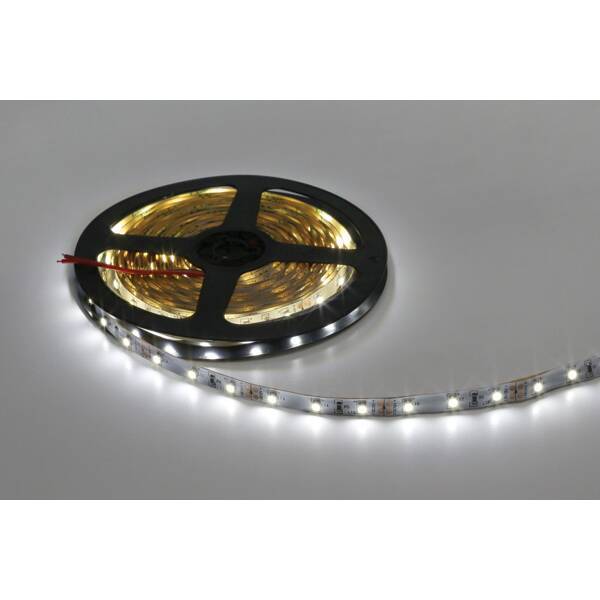 Лента светодиодная SMD3528, 60 LED/м, 4,8Вт/м, 12В, 180-240Лм./м 5000х8 мм, IP 20, 6000К (холодный белый) Лента светодиодная SMD3528, 60 LED/м, 4,8Вт/м, 12В, 180-240Лм./м 5000х8 мм, IP 20, 6000К (холодный белый)