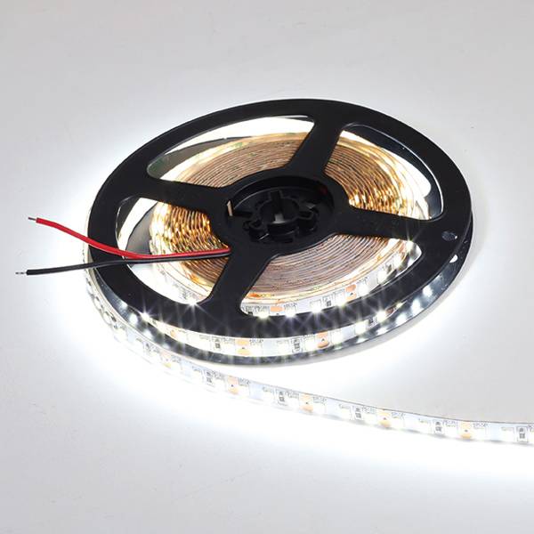 Лента светодиодная SMD2835, 120 LED/м, 14.4Вт/м, 12В, 1400-1500Лм./м 5000х8 мм, IP 20, 6000К (холодный белый) Лента светодиодная SMD2835, 120 LED/м, 14.4Вт/м, 12В, 1400-1500Лм./м 5000х8 мм, IP 20, 6000К (холодный белый)